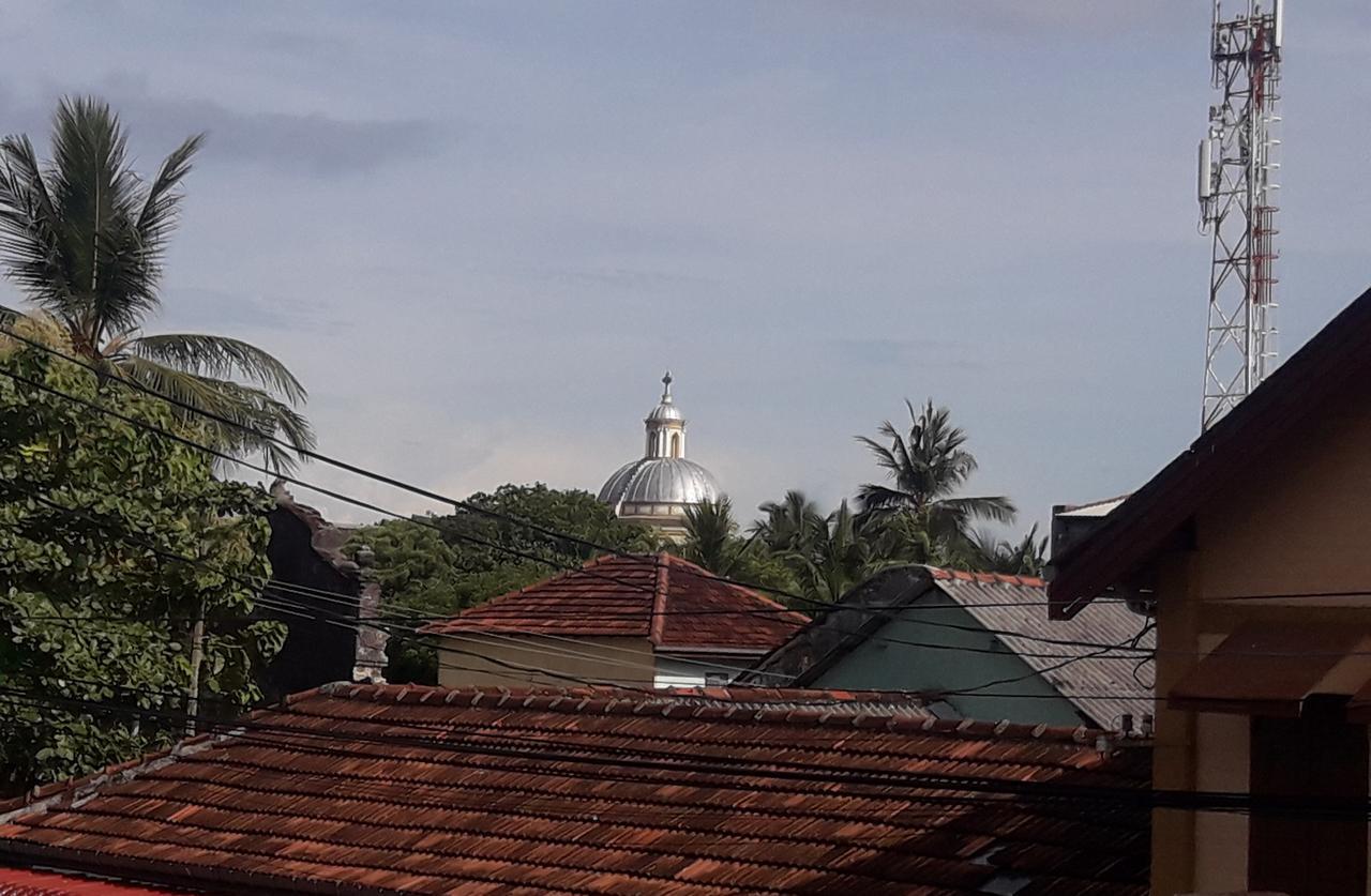 Jaffna Premier Inn Ngoại thất bức ảnh